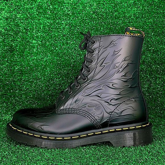 Dr. Martens Shoes Newdr Martens 46 Flames Leather Boots Sz 7 Poshmark